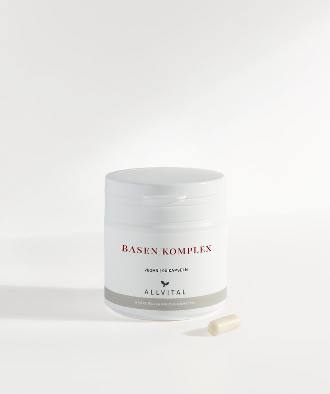 Allvital Basen Komplex enthält basische Mineralstoffverbindungen aus Calcium, Natrium und Magnesium für einen gesunden Säure-Basen-Haushalt. Allvital Basen Komplex enthält basische Mineralstoffverbindungen aus Calcium, Natrium und Magnesium für einen gesunden Säure-Basen-Haushalt.