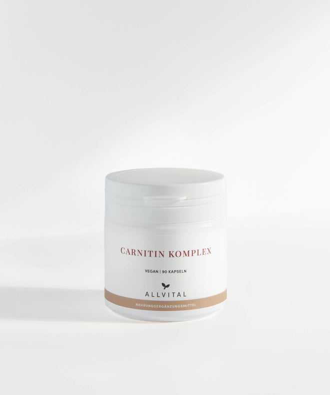 Allvital Carnitin Komplex enthält L-Carnitintartrat für eine optimale Magen-Darm-Verträglichkeit. Zusätzlich ist Vitamin C, Vitamin B3 und Vitamin B6 enthalten. Allvital Carnitin Komplex enthält L-Carnitintartrat für eine optimale Magen-Darm-Verträglichkeit. Zusätzlich ist Vitamin C, Vitamin B3 und Vitamin B6 enthalten.