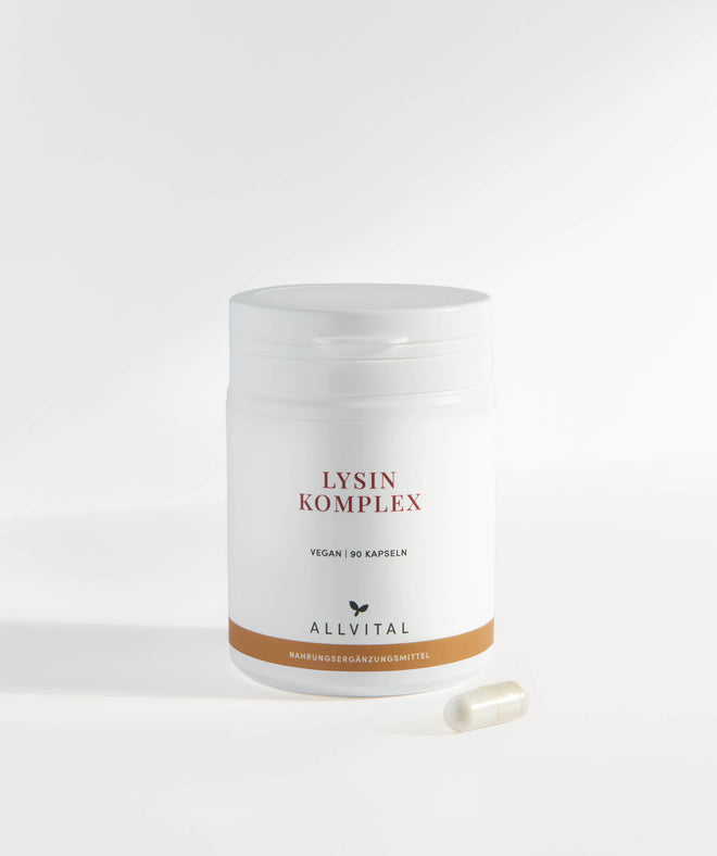 Allvital Lysin Komplex vegan enthält Prolin, Taurin und Lysin. Für Aufbau von Muskel und Bindegewebe. Unterstützt die Kollagenbildung und das Immunsystem. Allvital Lysin Komplex vegan enthält Prolin, Taurin und Lysin. Für Aufbau von Muskel und Bindegewebe. Unterstützt die Kollagenbildung und das Immunsystem.