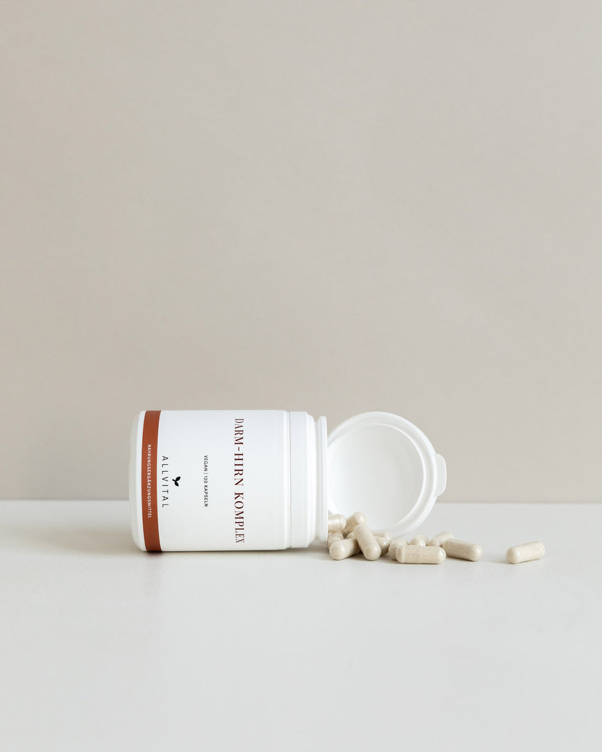 Allvital Darm-Hirn Komplex enthält L-Glutamin, Cholin und sekundäre Pflanzenstoffe aus der Katzenkralle und Lapacho. Für eine gesunde Darm- und Gehirnfunktion