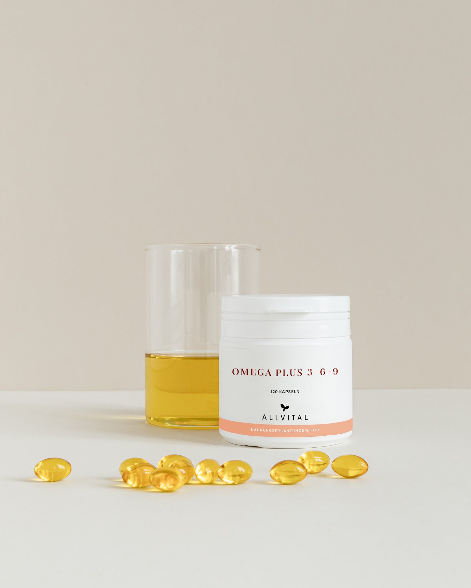 Omega 3+6+9 von Allvital ist eine Kombination von Omega-3-, Omega-6- und Omega-9-Fettsäuren aus rein pflanzlichen Quellen .