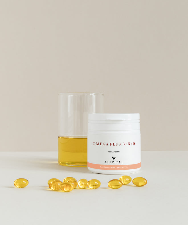 Omega 3+6+9 von Allvital ist eine Kombination von Omega-3-, Omega-6- und Omega-9-Fettsäuren aus rein pflanzlichen Quellen .