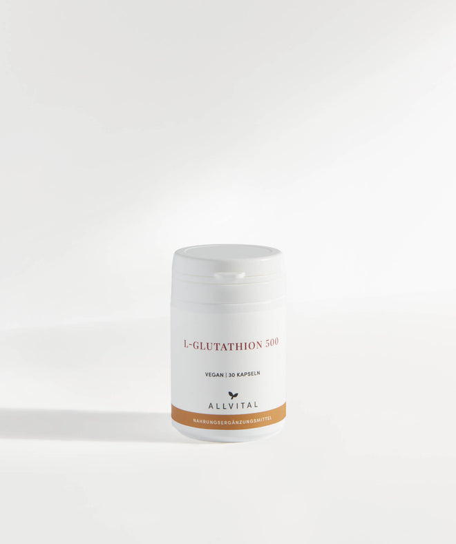 Allvital L-Glutathion 500 vegan enthält reduziertes L-Glutathion. Bei Stress und im Alter. Wirkt antioxidativ, entgiftet und unterstützt das Immunsystem. 